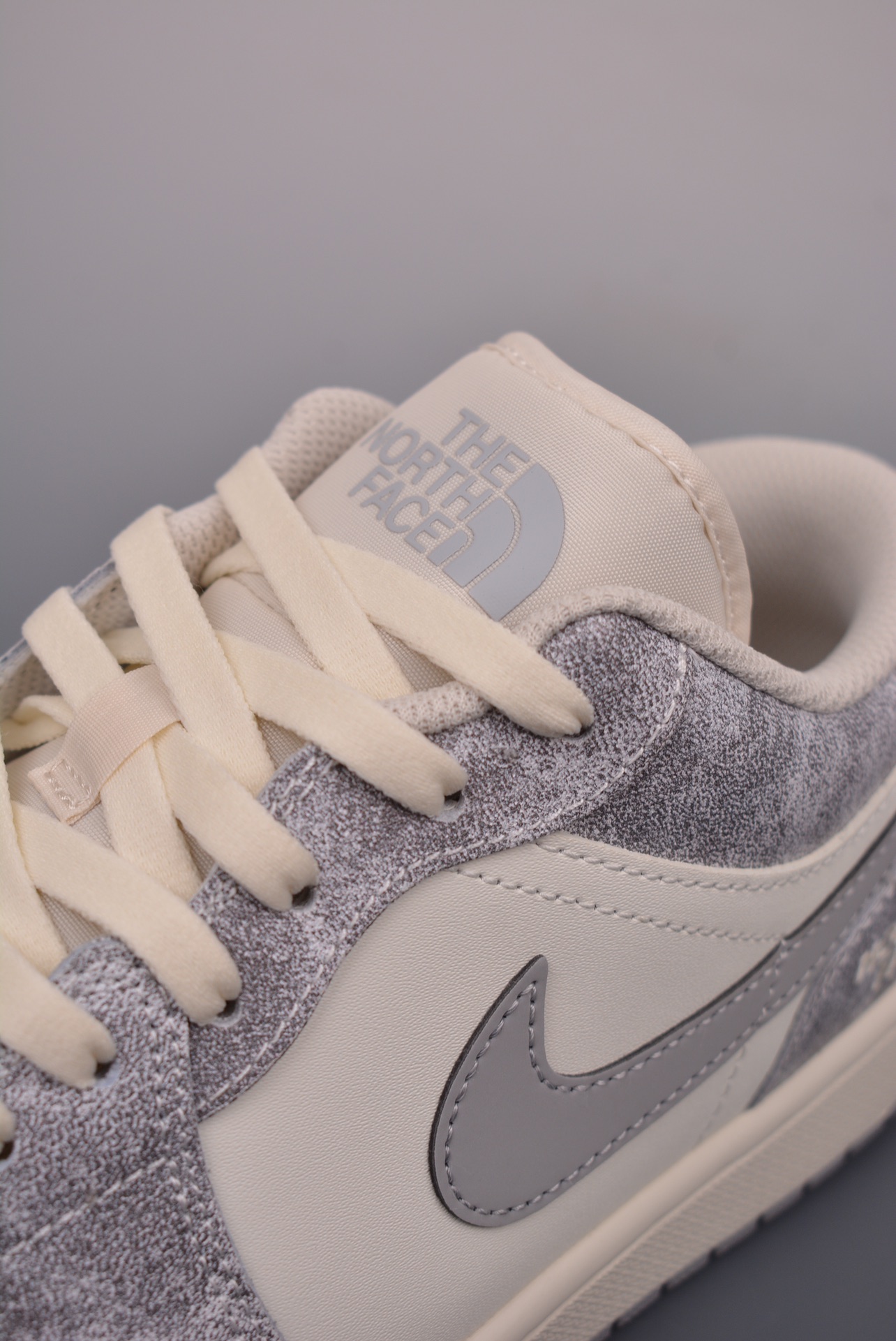 The North Face x Air Jordan 1 Low OG Grey Beige DC2024-023