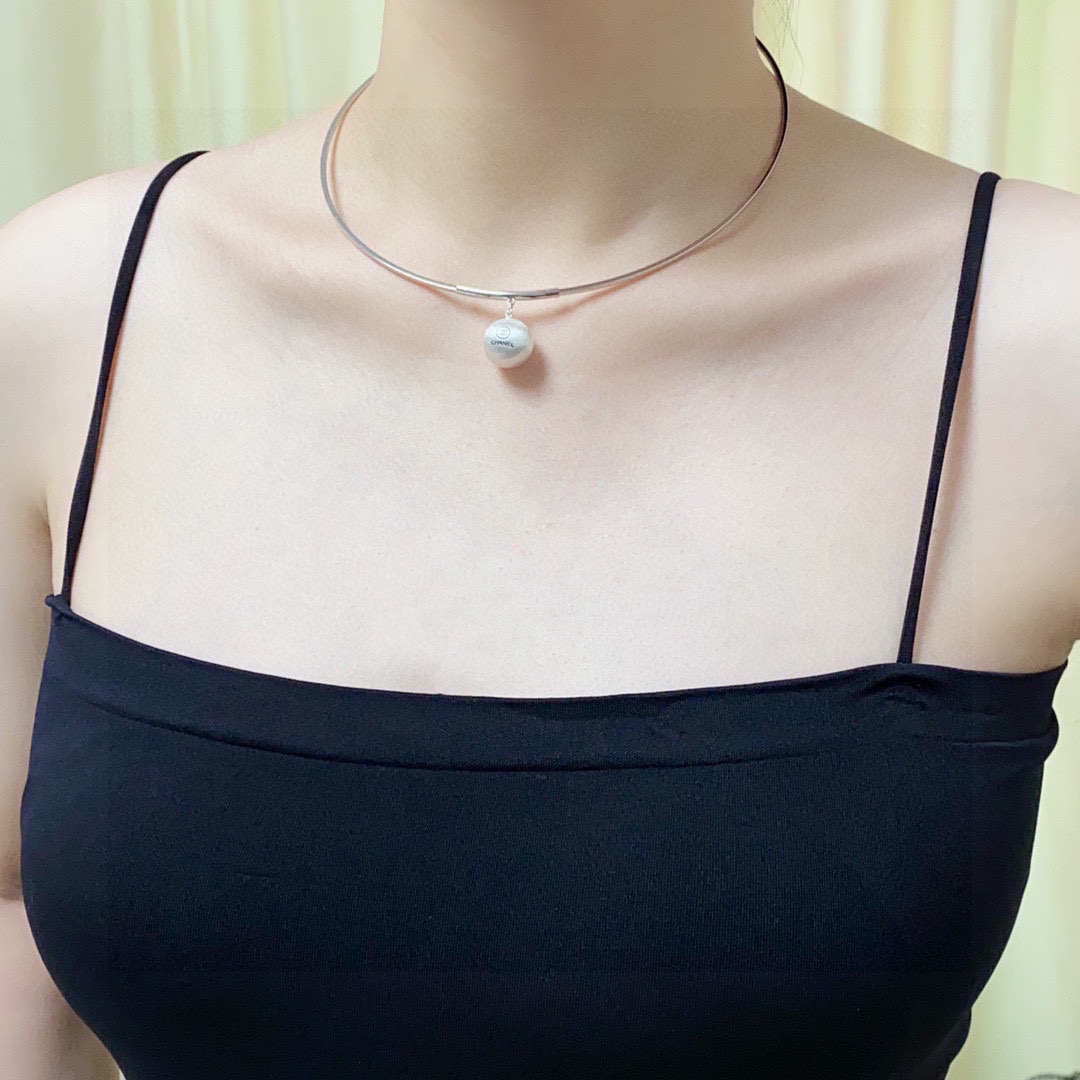 Chanel brushed silver ball pendant necklace