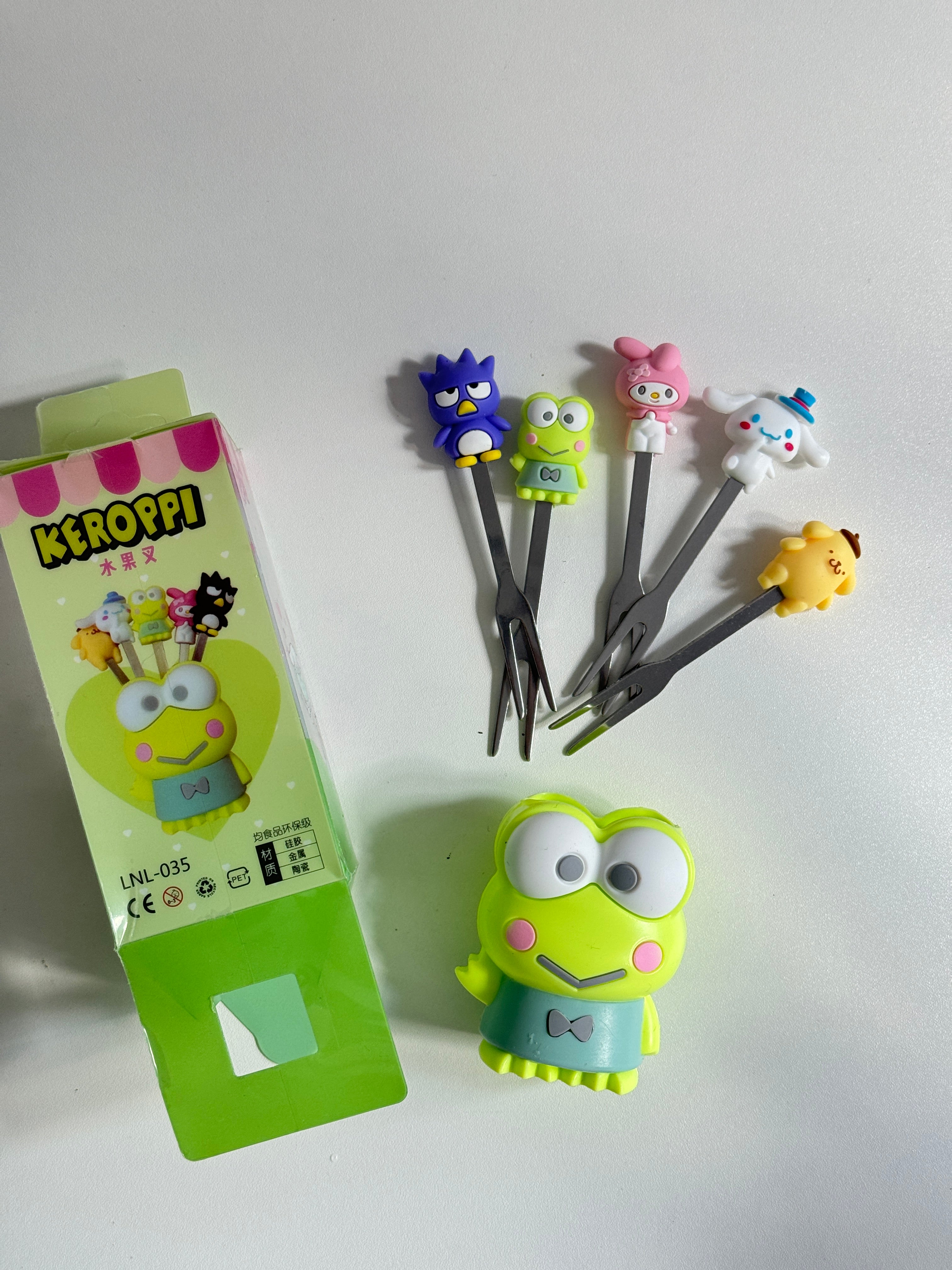 Keroppi Sanrio Set of 5 Stainless Steel Fruit forks Cute Food Fruit Picks Forks Dessert Forks for Bento Lunch Box, Party Choose