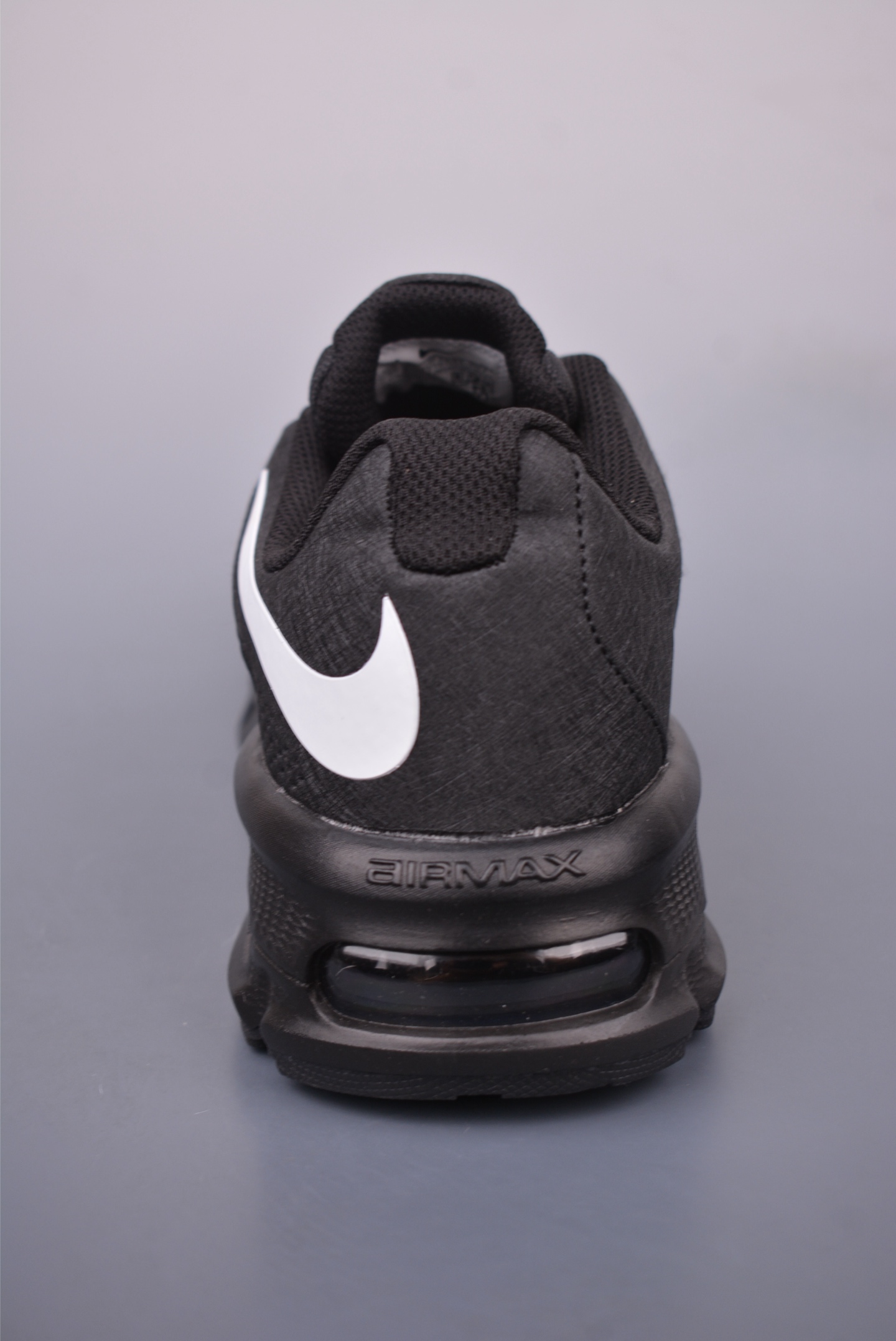 NIKE AIR MAX FIRE 2025 