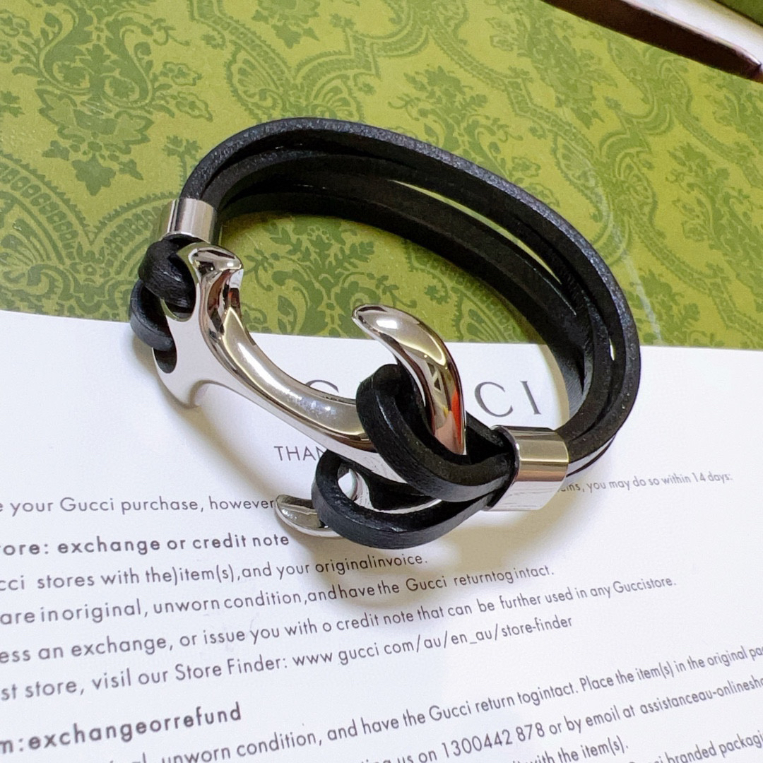 Gucci Cowhide Anchor Bracelet