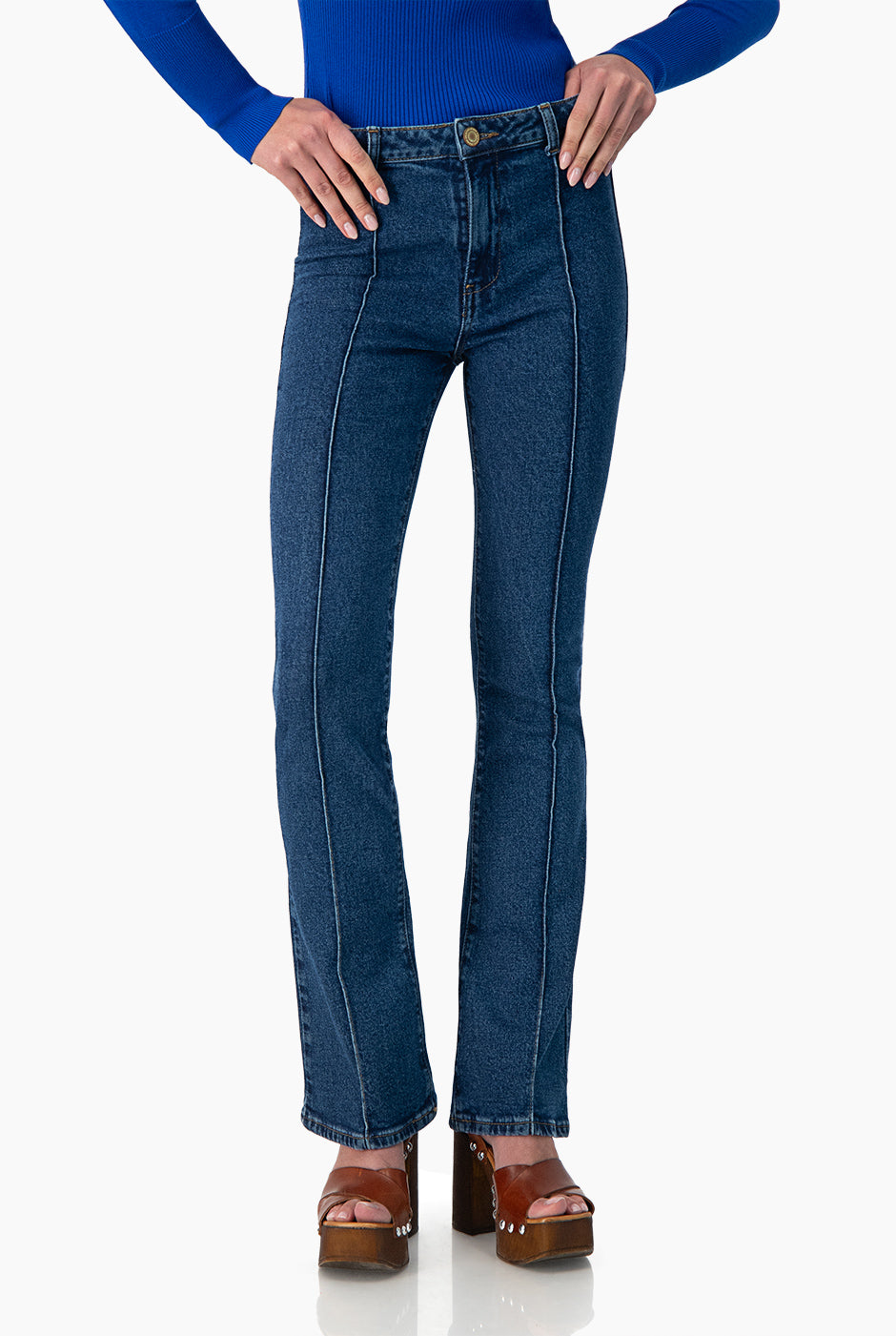 Jeans de mezclilla recto con alforza