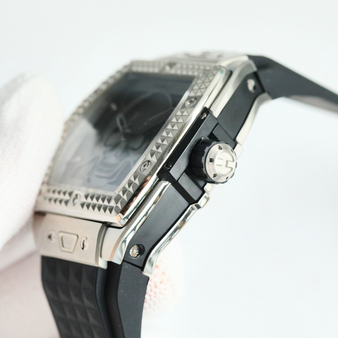 HUBLOT X43 Men's Mechanical Watch