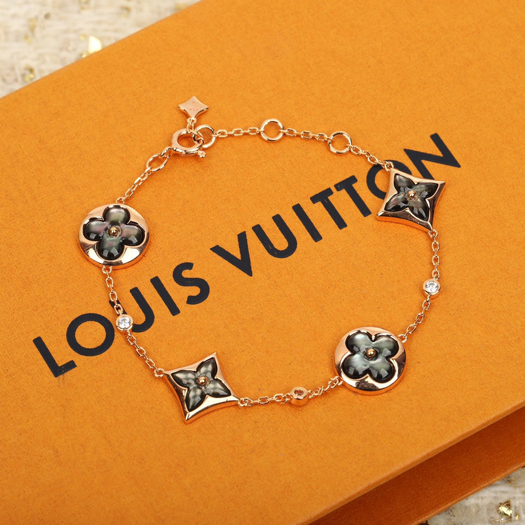 Louis Vuitton Four Flower Bracelet