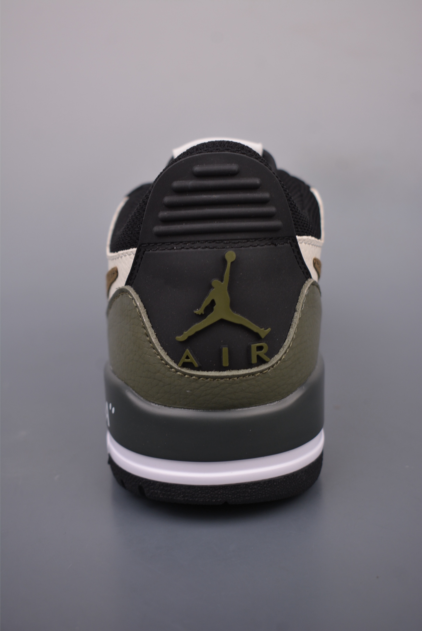 Air Jordan Legacy 312 Pouting Panda Army Green and White CD7069-120