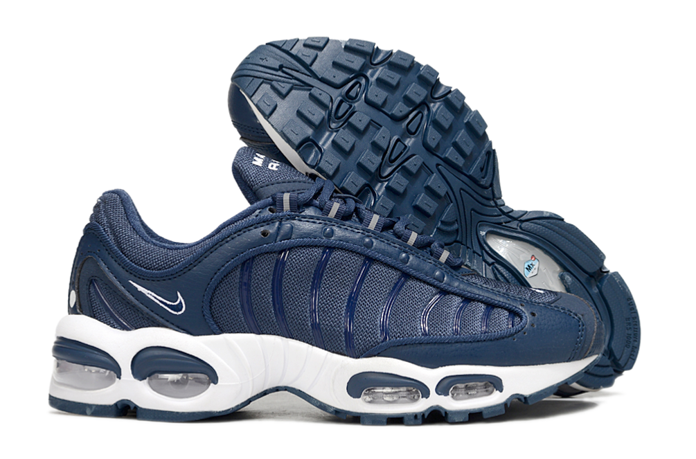Air Max TailWind 4