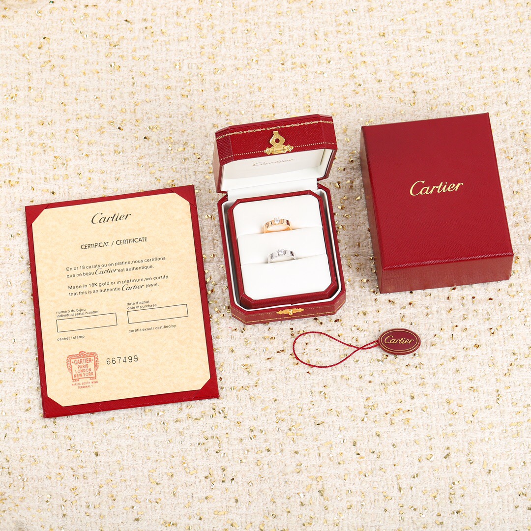 Cartier classic love screw ring