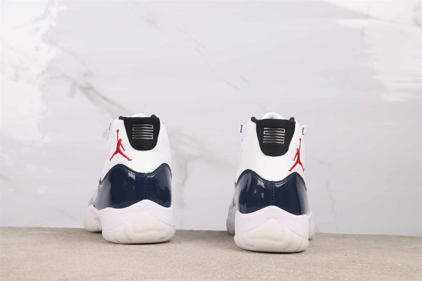 Air Jordan 11 Retro Rare Air IH0296-400