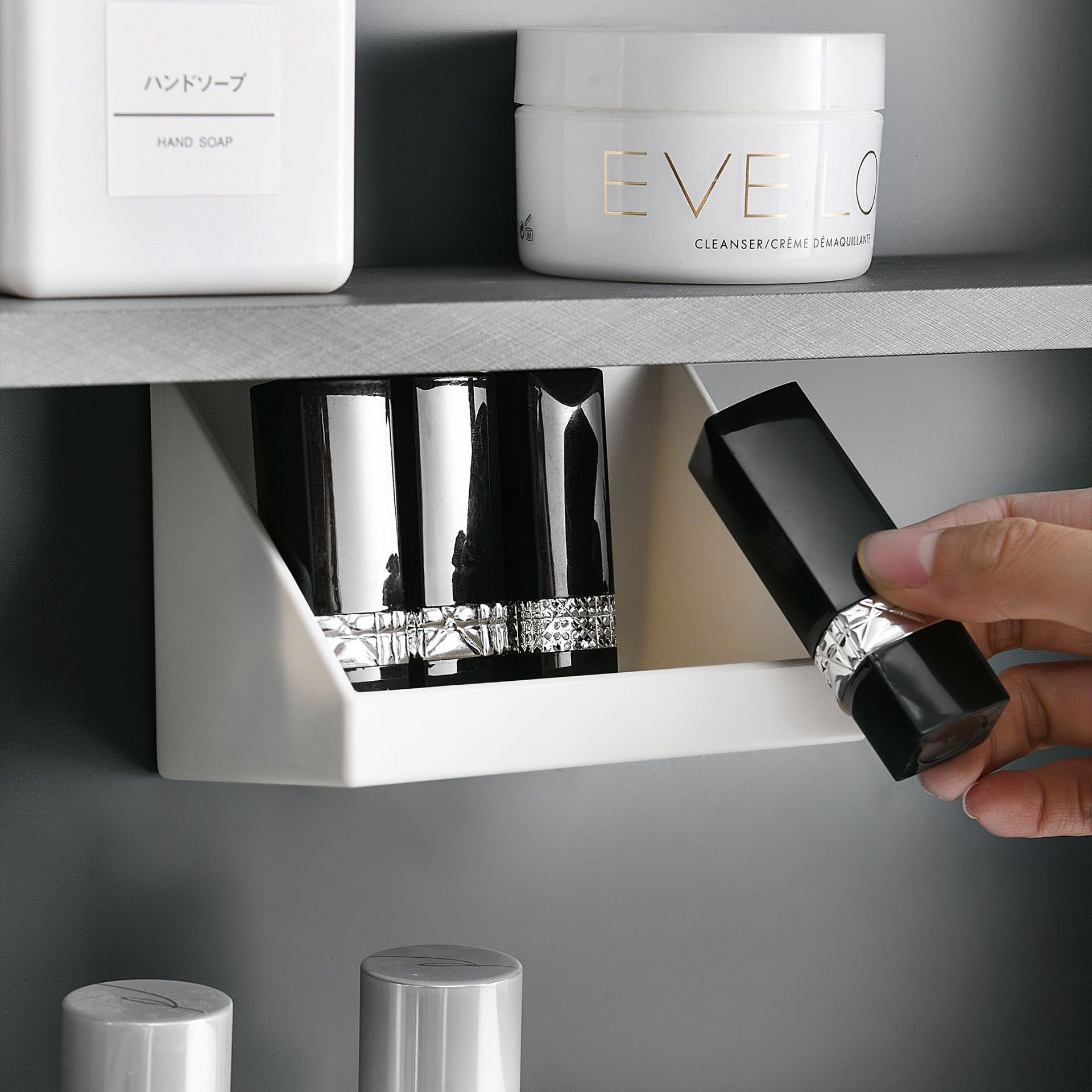 Inclined Storage Box