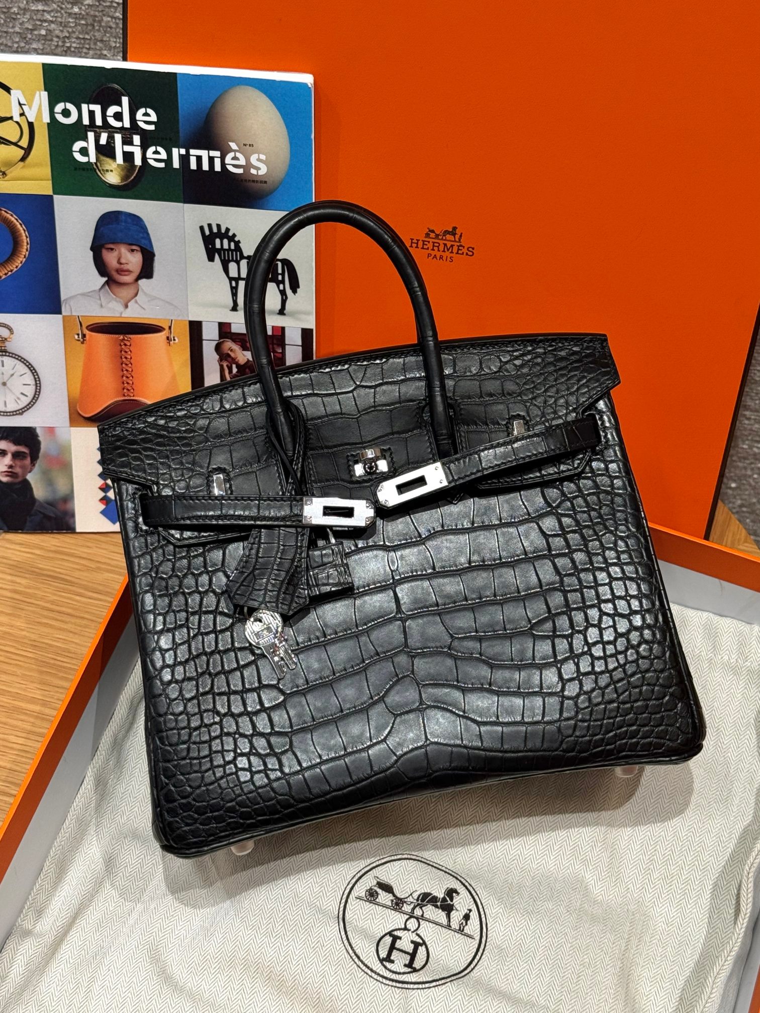 Hermes Birkin 89noir handbag (handmade to order)