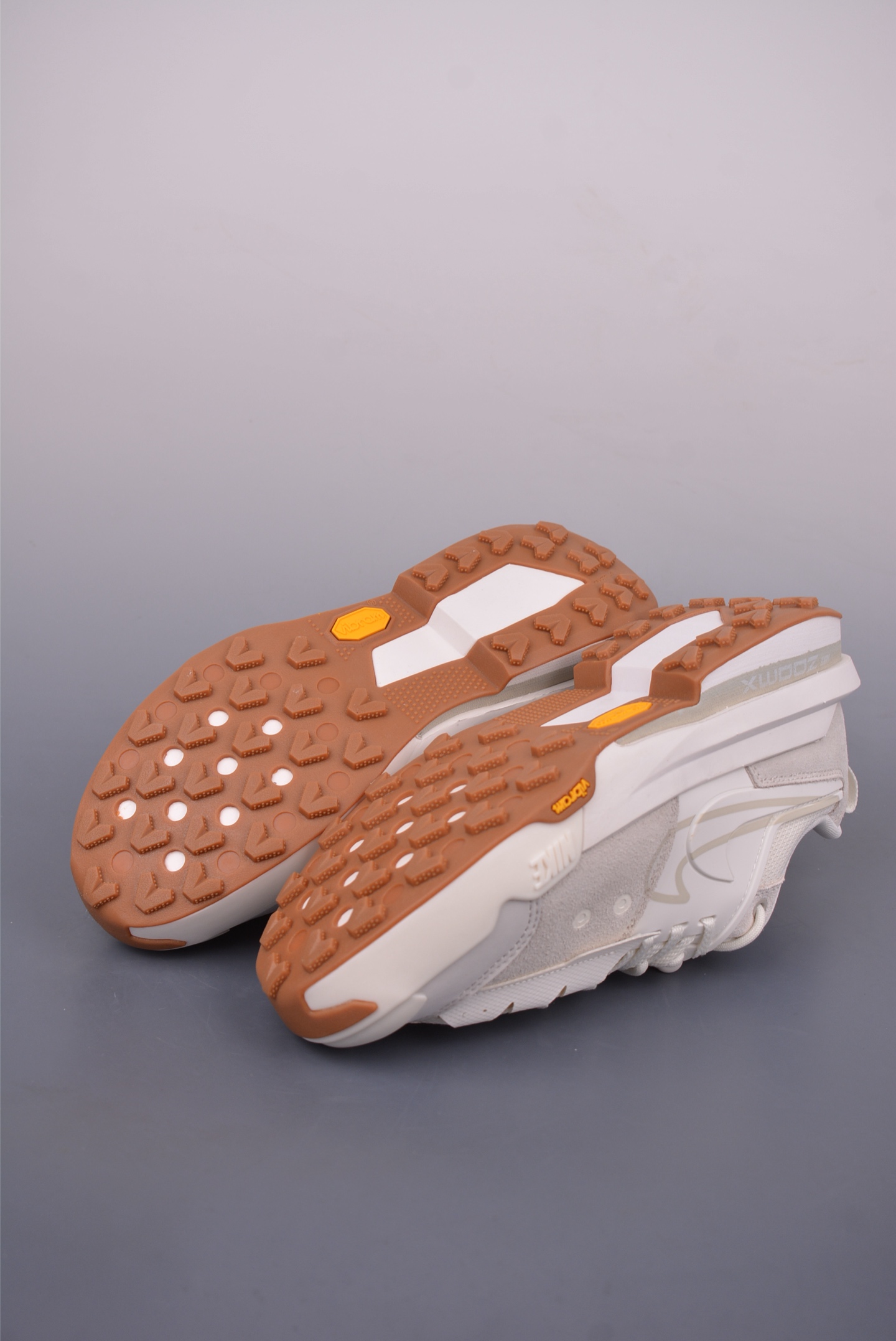 Sacai x NIKE Zegama Dome SP