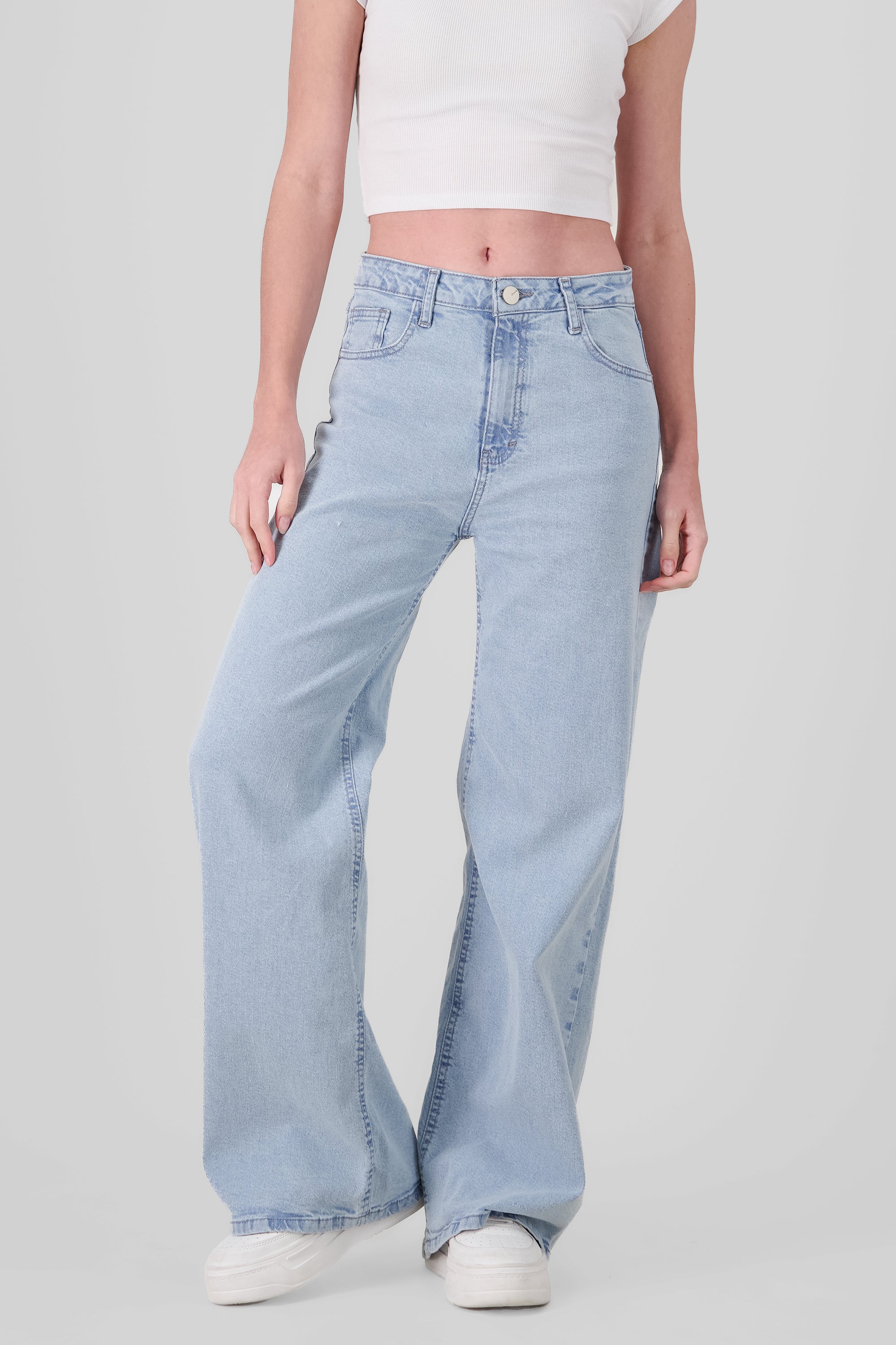 Wide Leg Jeans