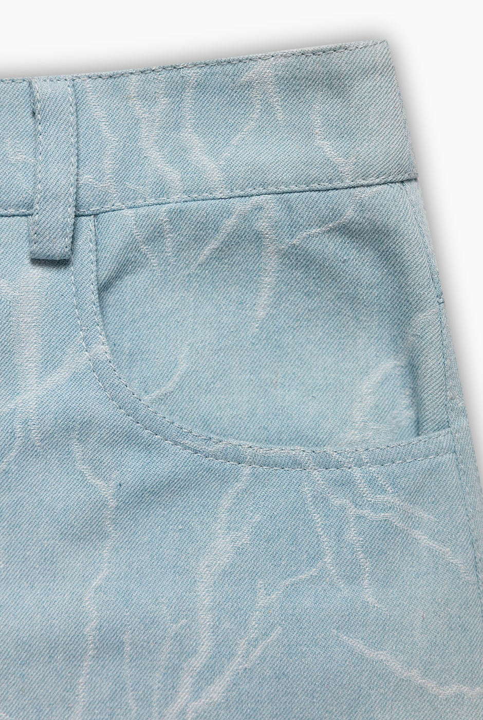 Pantalon con bolsillos simulados