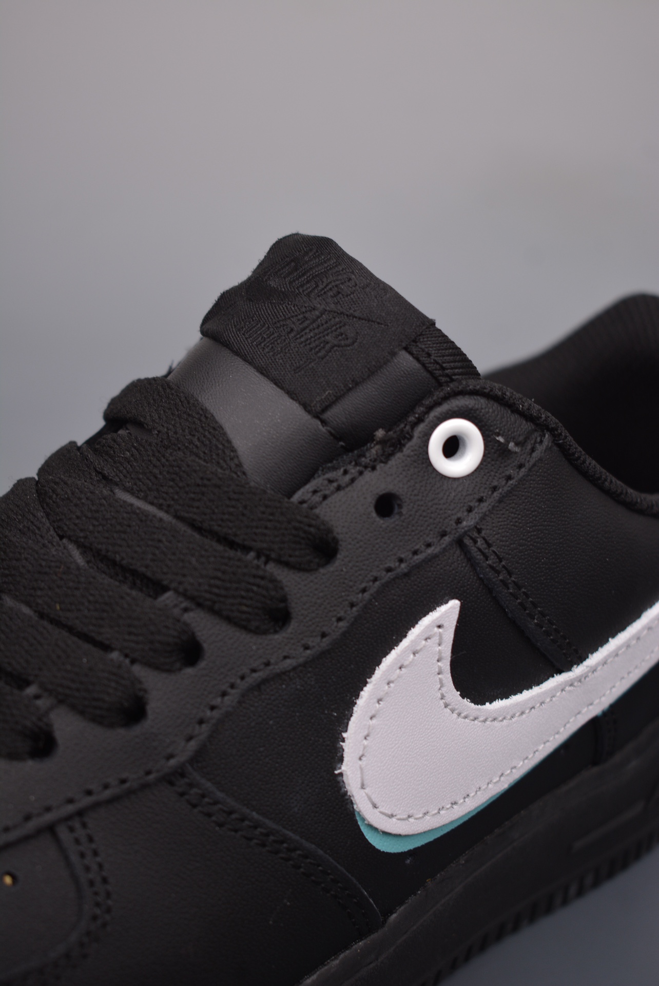 Nike Air Force 1 Low Tiffany Black Warrior DD8959-001