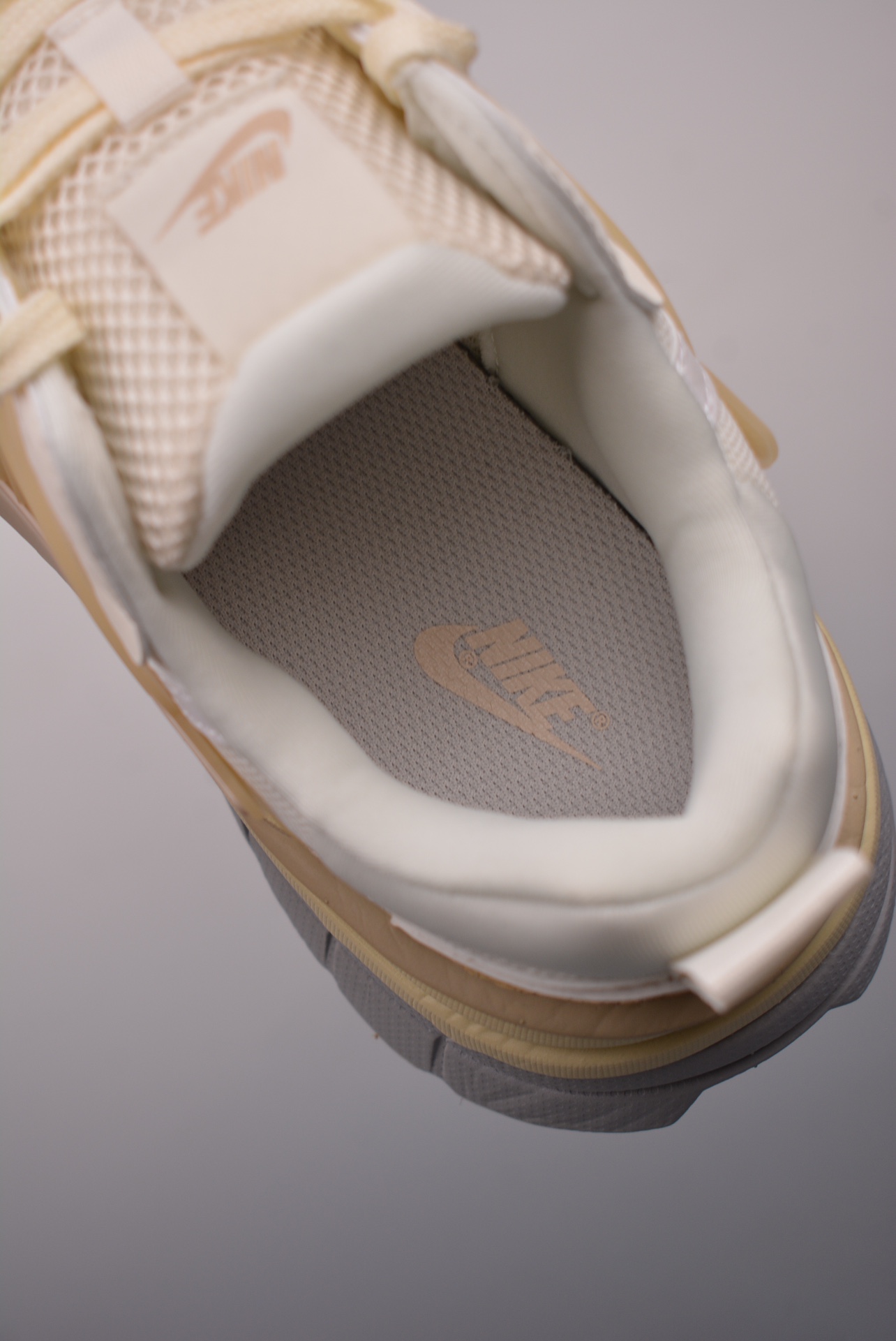 NIKE V2K Runtekk White Pink Khaki HQ1512-110