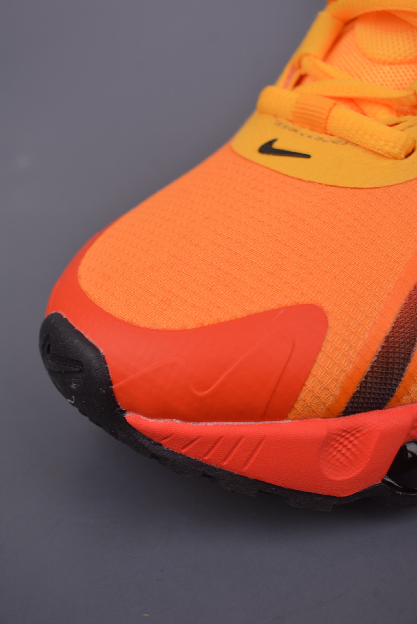 Nike Air Max DN8 