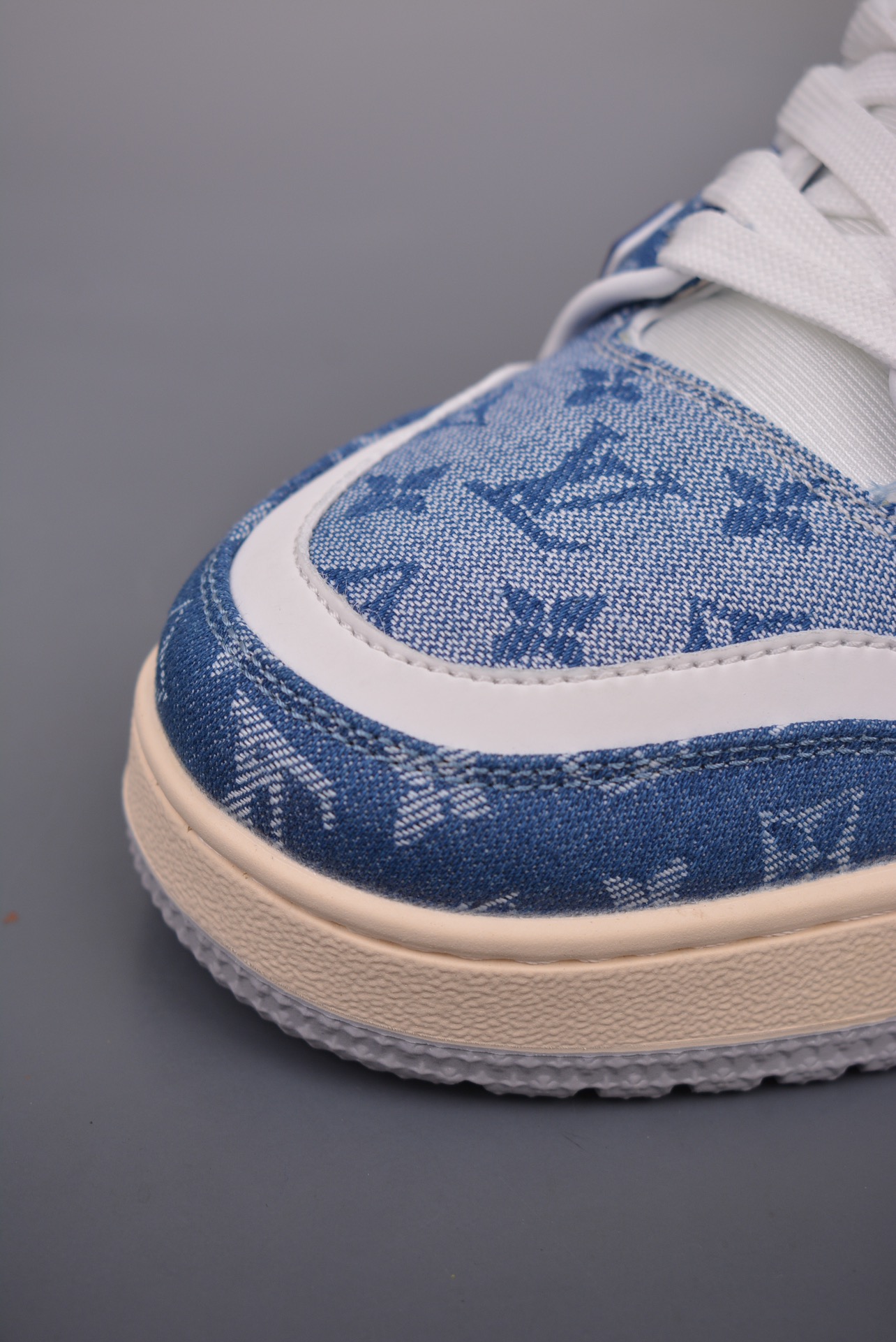 Louis Vuitton 2021s Trainer Limited Edition Blue