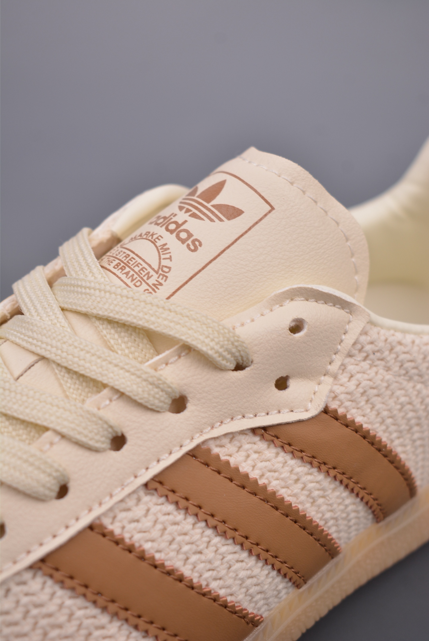 Adidas Originals Samba OG Woven Vintage Yellow