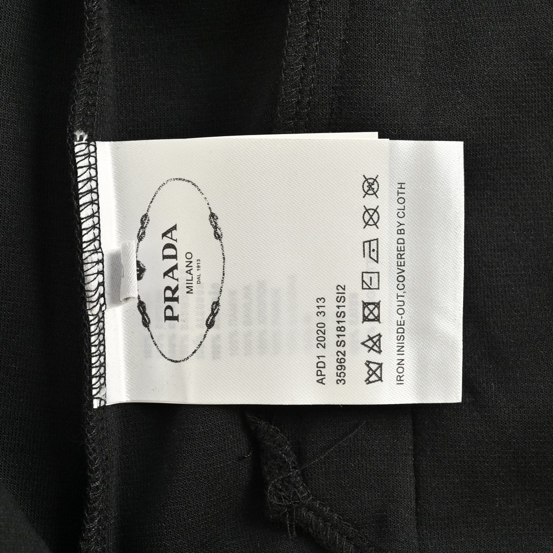 Prada 24Fw triangle logo green ribbon patchwork suit jacket