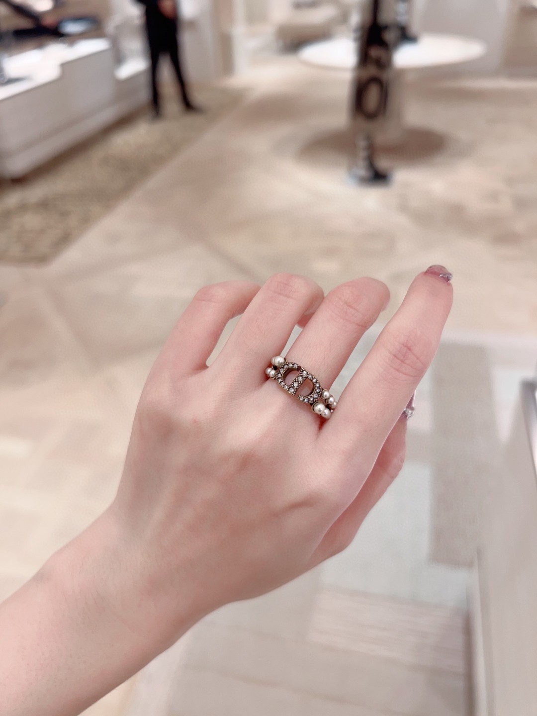 Dior full diamond pearl ring