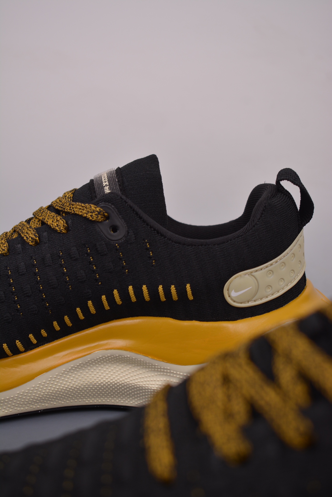 Nike Zoom React Infinity Run Fk 4 Black Gold DR2665-006