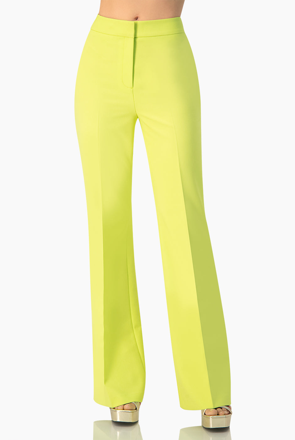 Pantalon acampanado sastreado