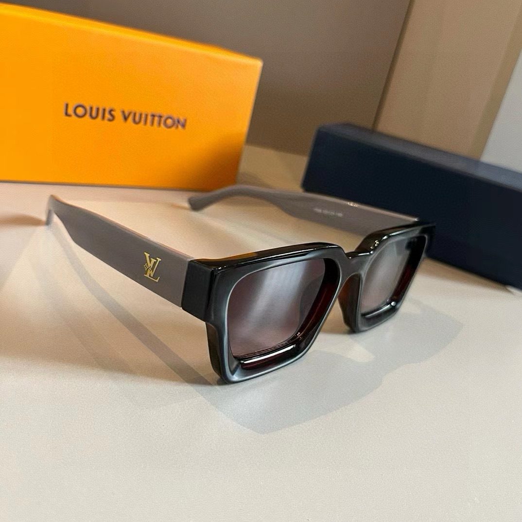 Louis Vuitton Square Frame Sunglasses