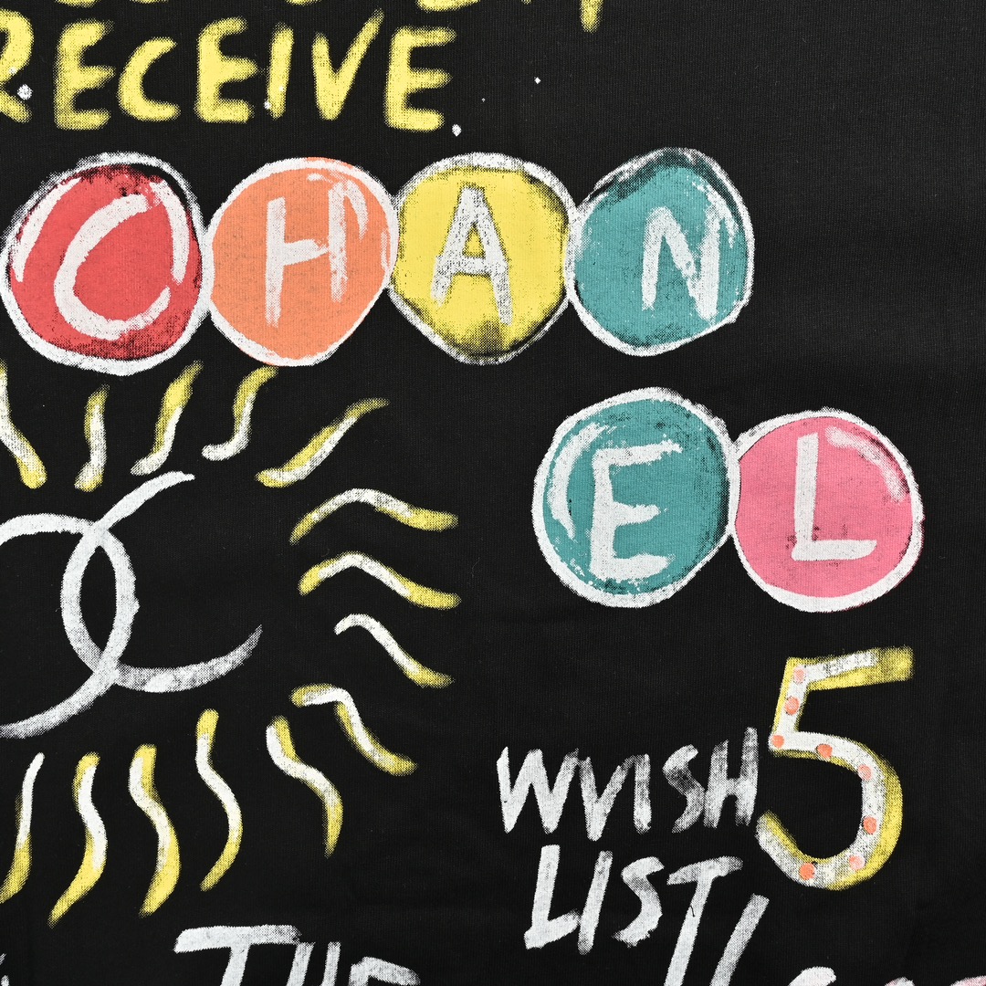 Chanel 24ss hand-painted graffiti print short sleeve