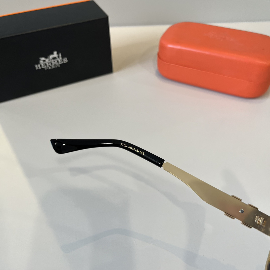 Hermes Square Frame Sunglasses