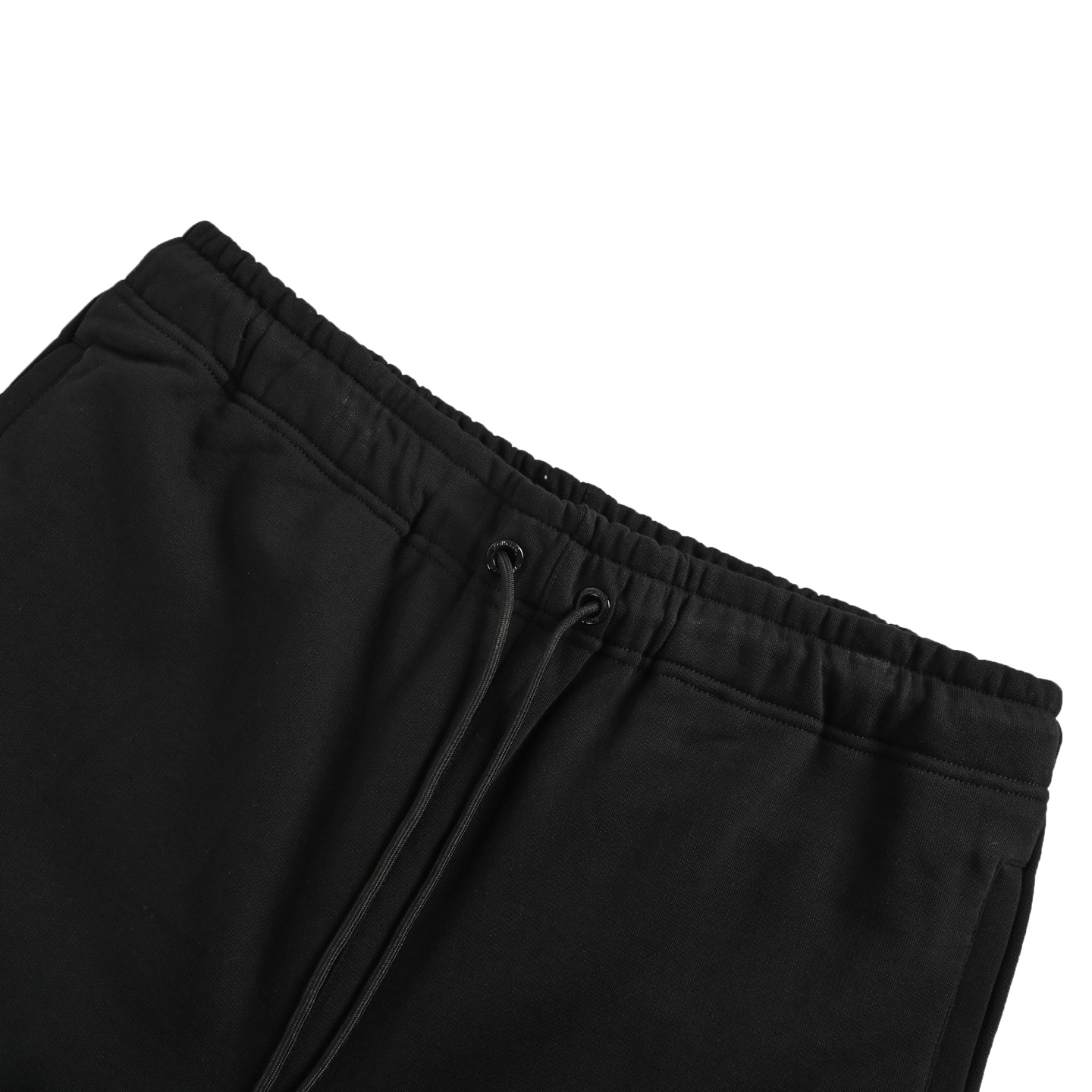 Moncler Fujiwara Hiroshi co-branded badge shorts