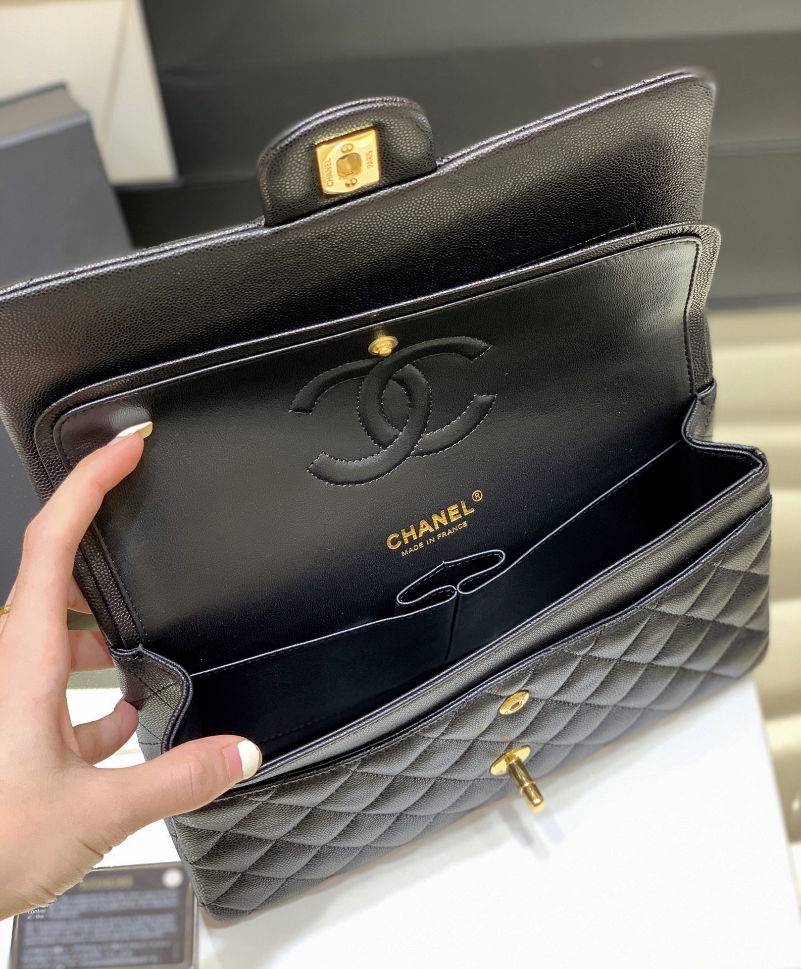 Chanel Classic flap bag AS 1112