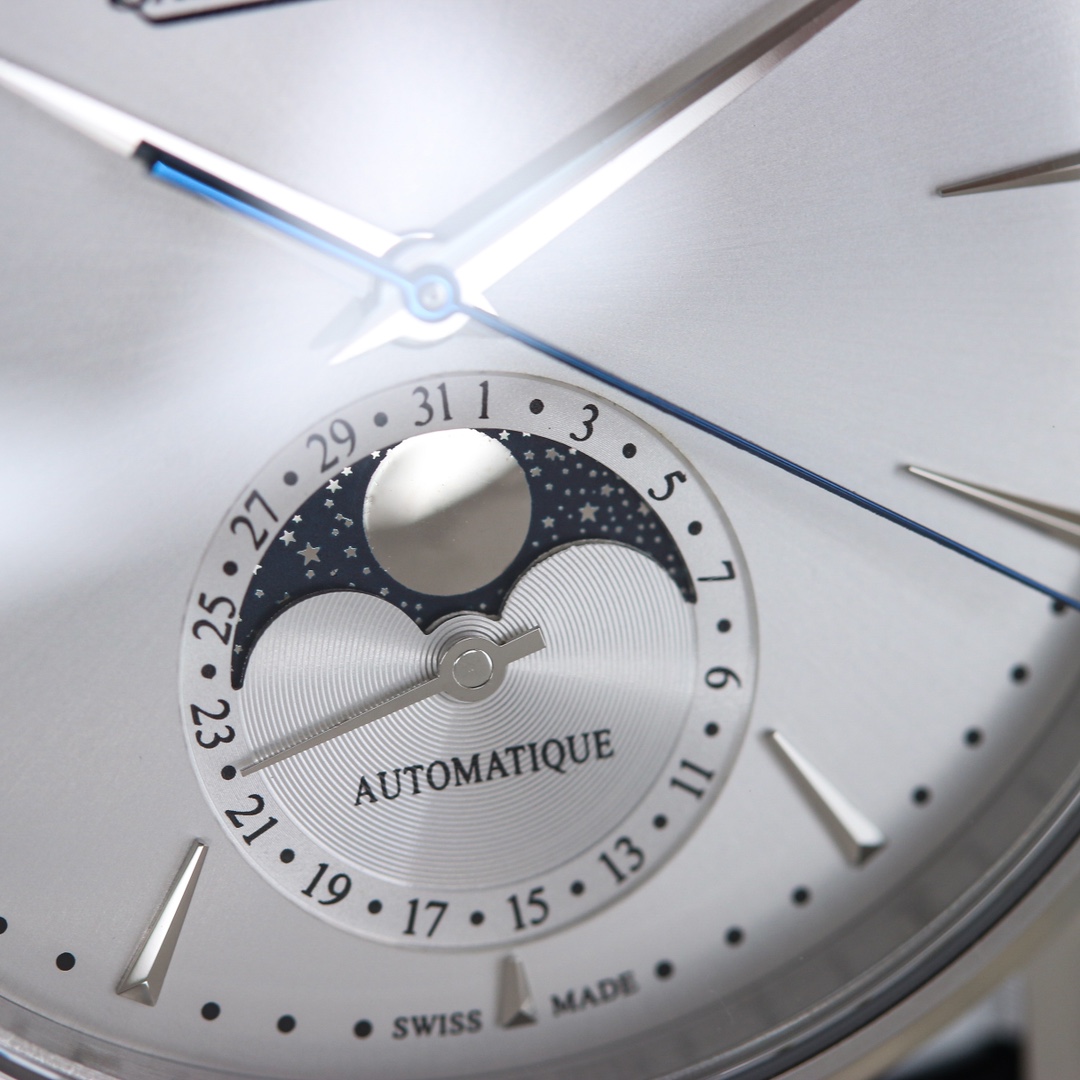 Jaeger-LeCoultre Master Moon Phase Series Formal Men's Watch Q1368420