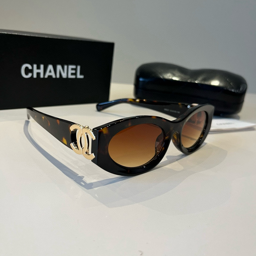 Chanel round frame sunglasses