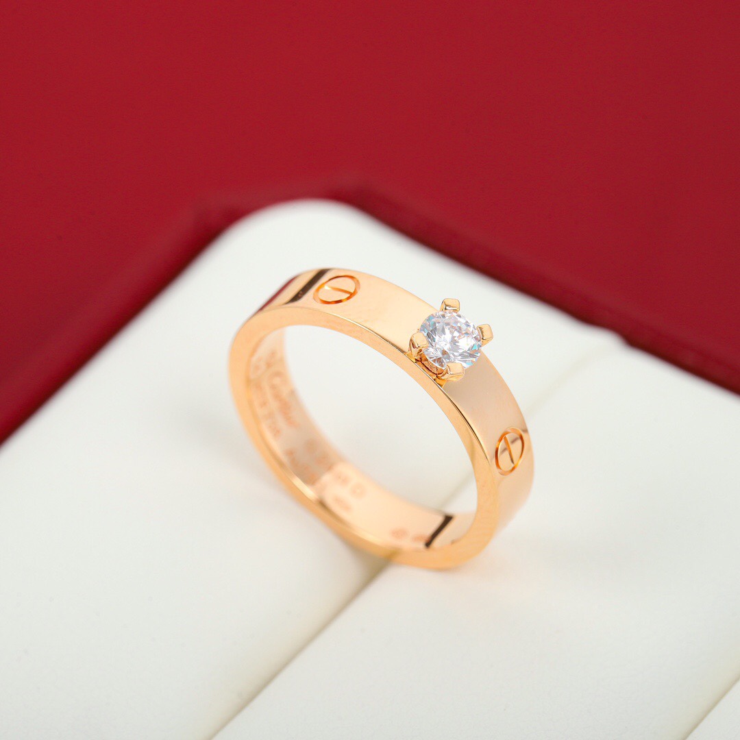 Cartier classic love screw ring