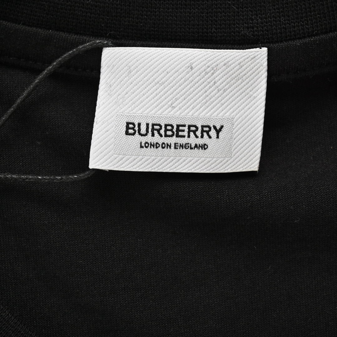 Burberry classic TB embroidered small logo short sleeves