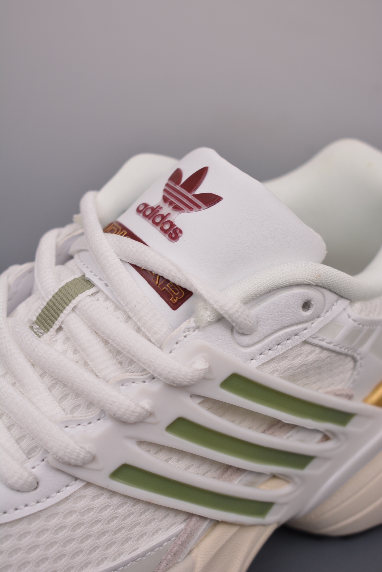 Adidas Adistar XLG Platinum Green IH3883