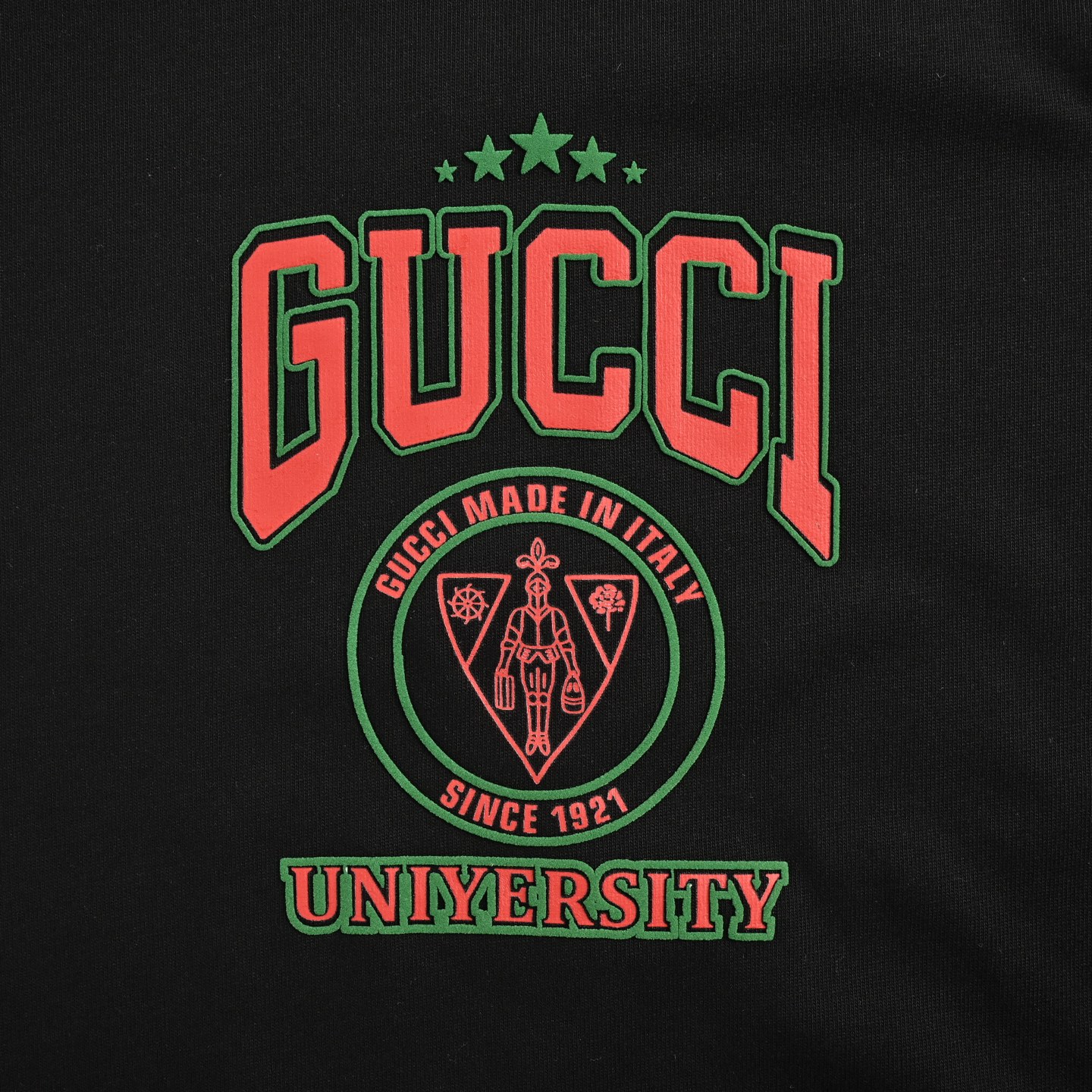 Gucci 25ss chest lettering badge print short sleeves