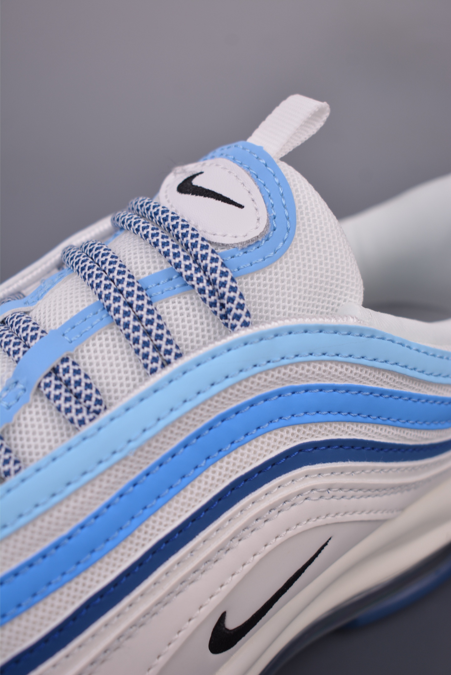 Nike Air Max 97 SE “Blueberry” DO8900-100