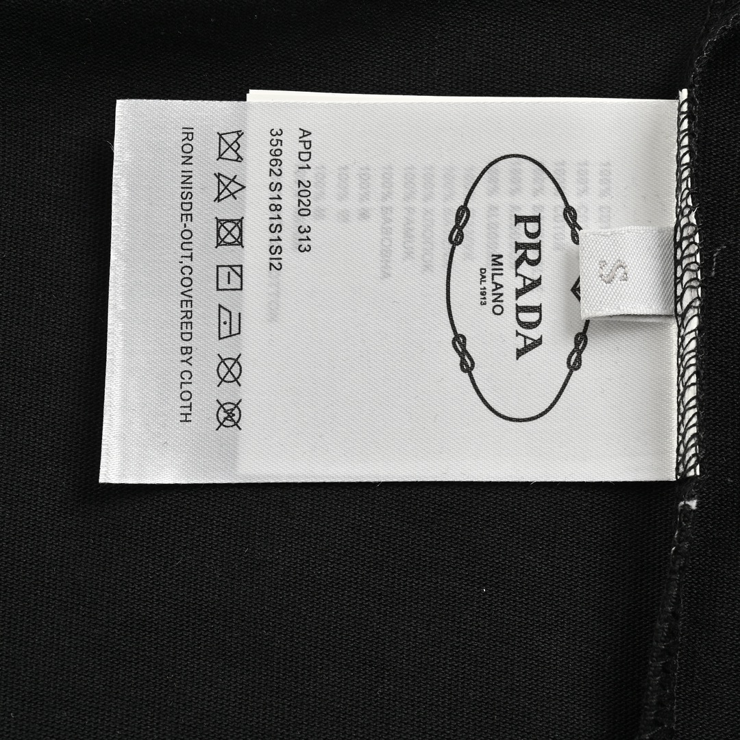 Prada 24ss leather patch faux pocket short sleeve