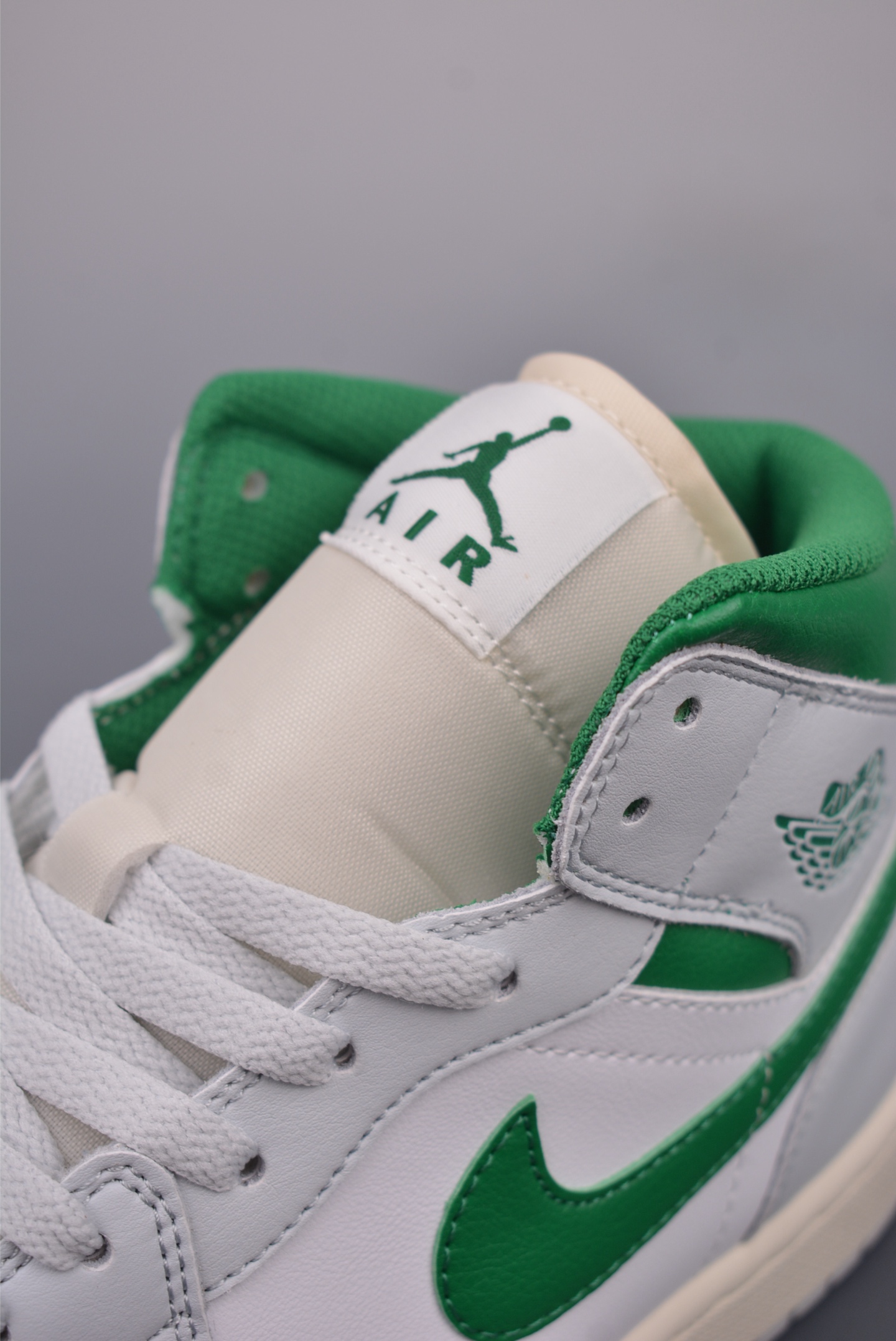 Nike Air Jordan 1 Mid AJ1 Leather Grey White Green DQ8423-142