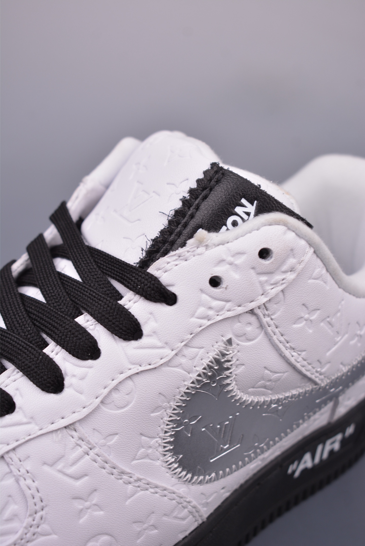 Louis Vuitton x Nike Air Force 1'07 LV8 Low 