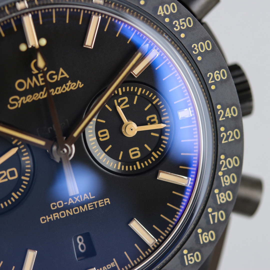 Omega Speedmaster Dark Side of the Moon 311.92.44.51.01.006