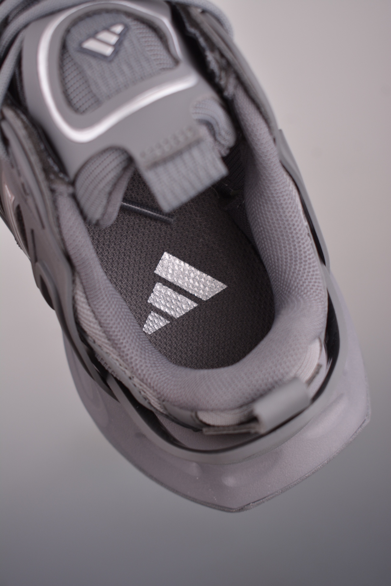Adidas XLG Runner Deluxe Cement Dark Grey Silver JR9174