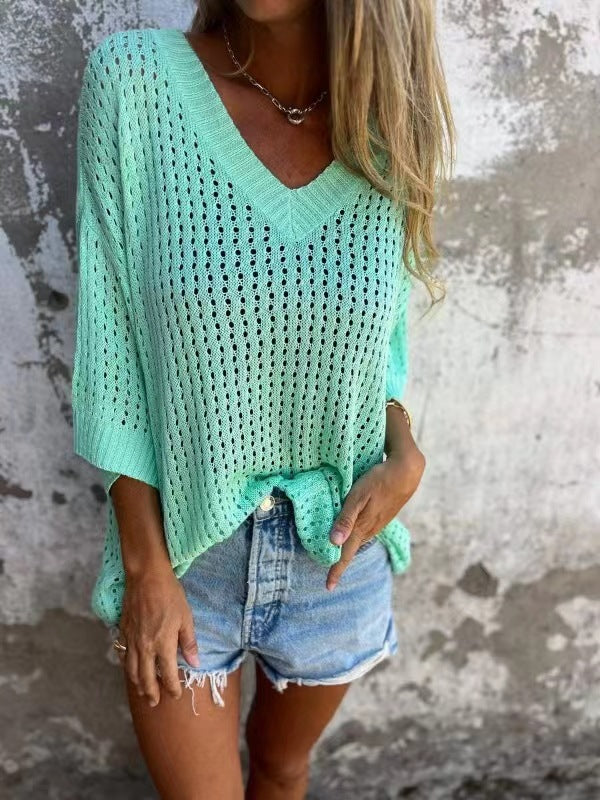 Women's Long-Sleeved Knitted Mountain Idle Style Outer Match with Hollow Out Design