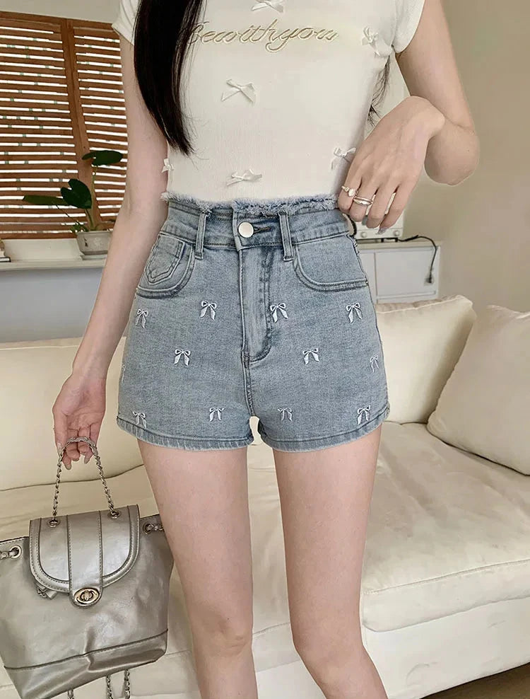 Pretty Bow Embroidered Jean Shorts