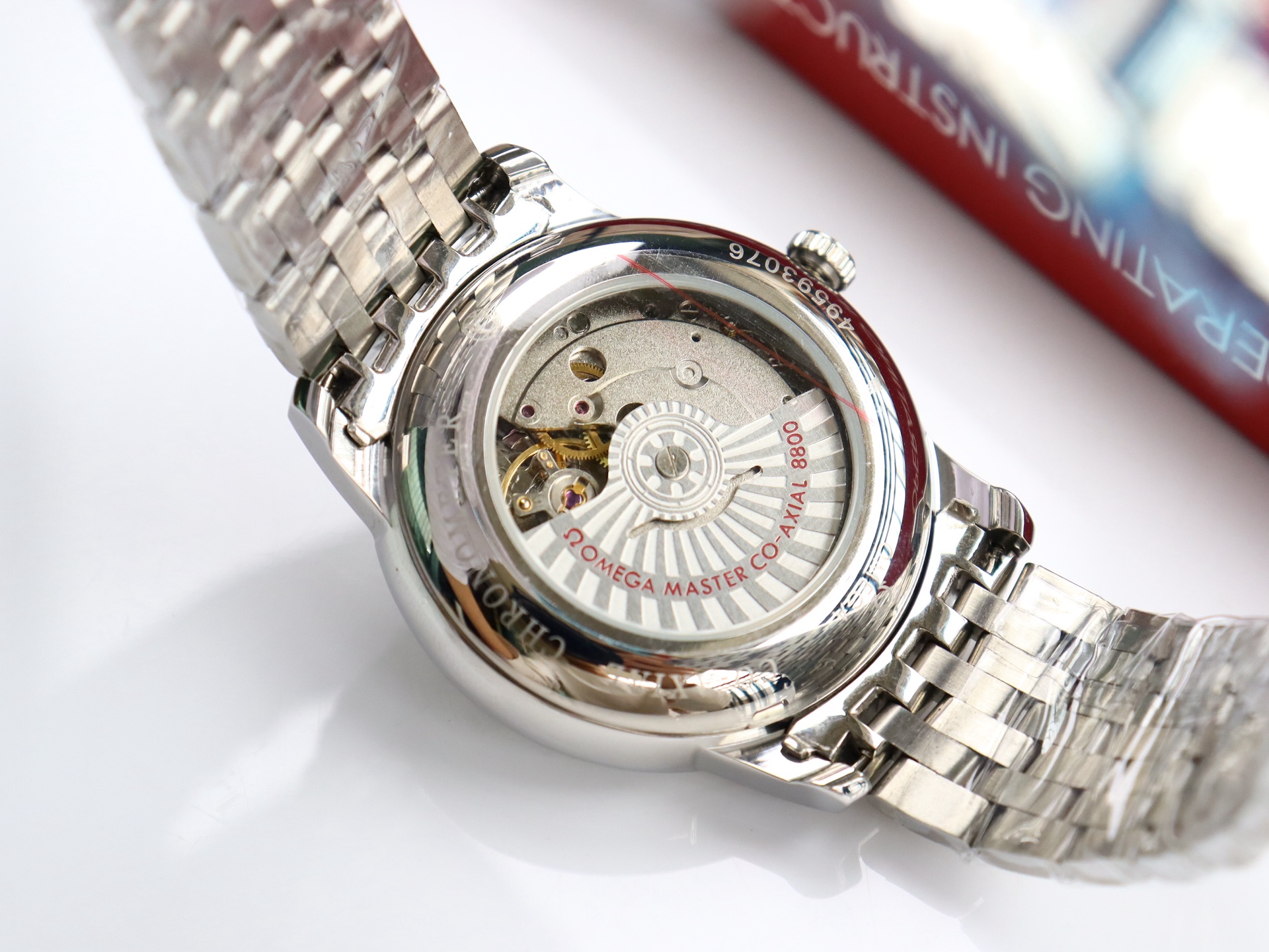 Omega De Ville series two-hand semi-mechanical men's watch