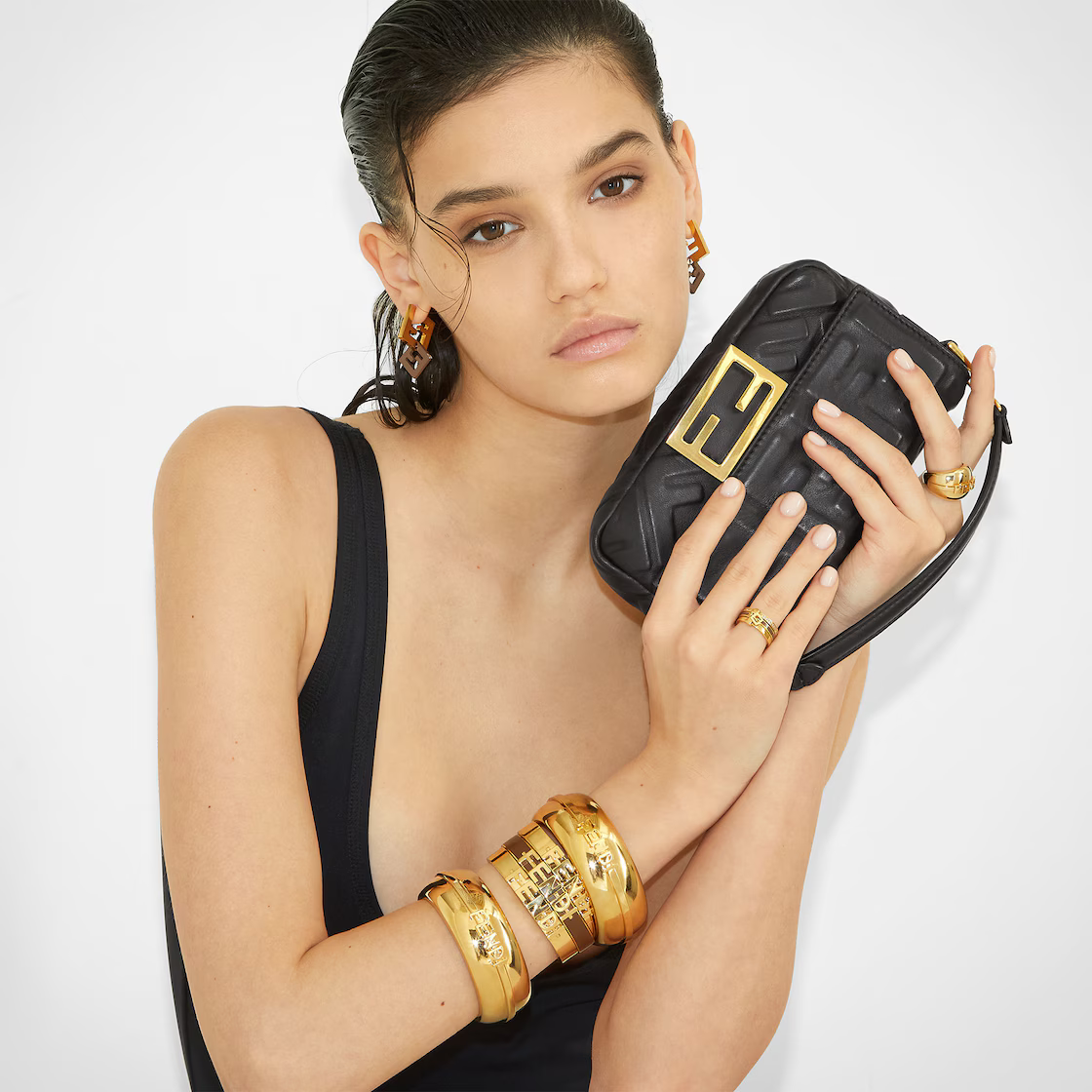 Fendi Baguette Mini 8BS017A72VF15ZW
