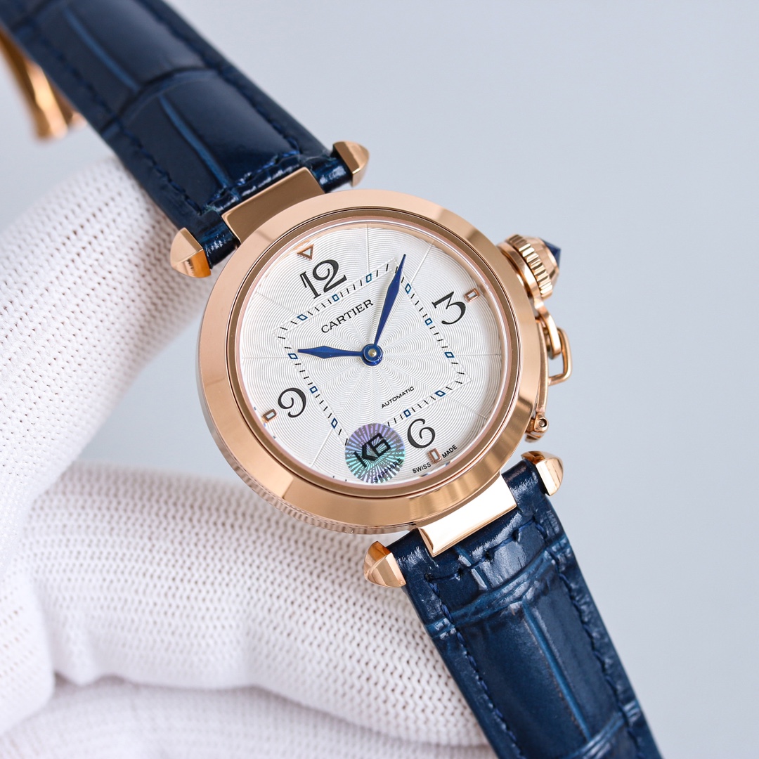 Cartier's classic never-ending kettle Kapasha series