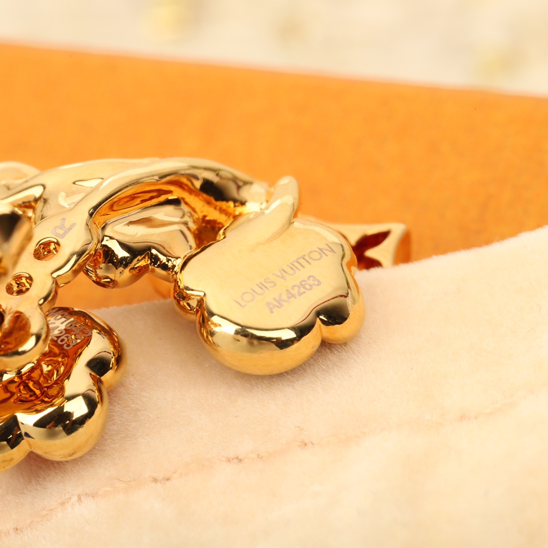 Louis Vuitton Flower Earrings