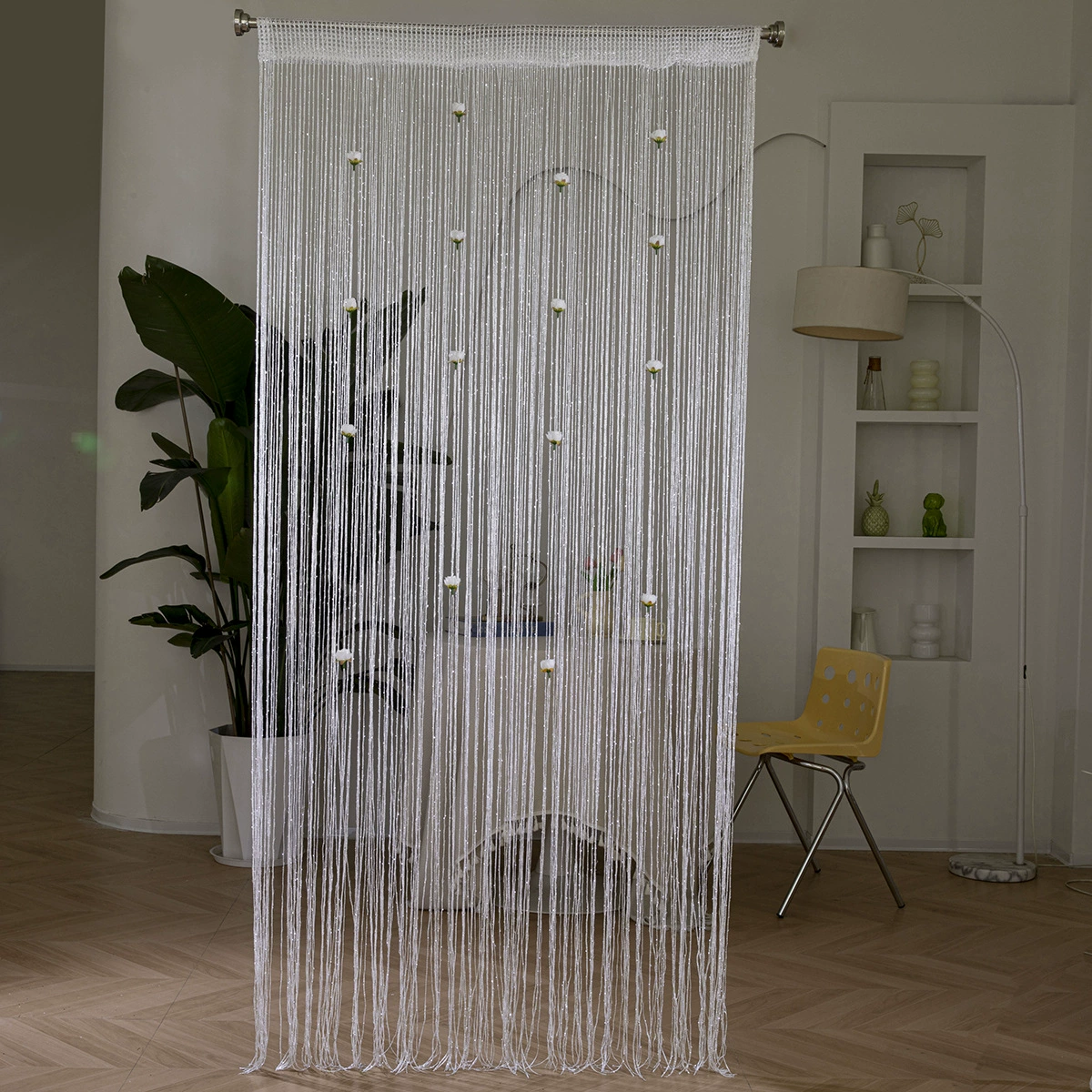 🌹🚪Sparkling Rose Flower String Curtain（2m/78.74